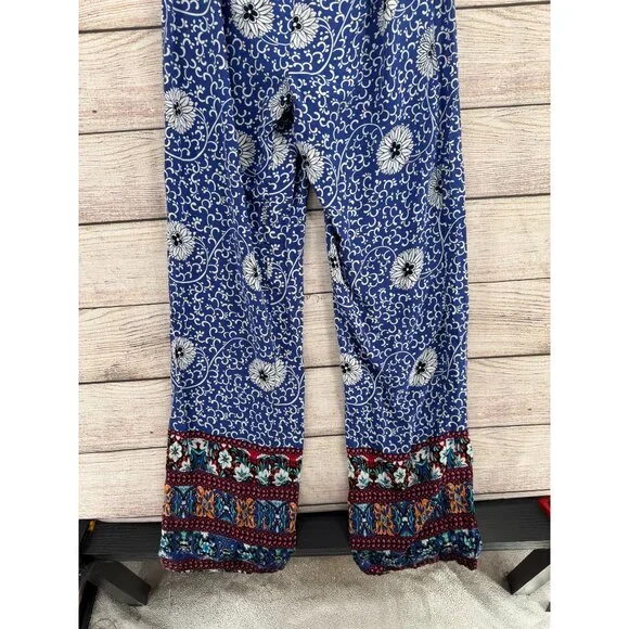 Fashion‎ Nova Bohemian Luxury Cut Out Jumpsuit Women's Size M Blue/White NEW - Picture 5 of 10